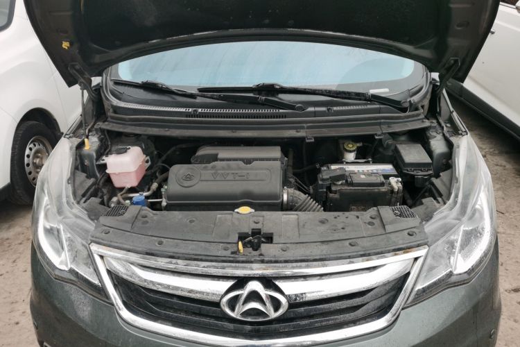 长安凯程 长安欧尚A600 2016款 1.5L 手动豪华型7座机舱底盘24