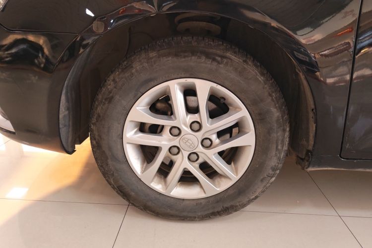 吉利汽车 帝豪 2016款 三厢 1.5L 手动豪华型车身外观6007