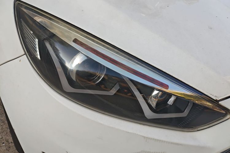 福特 福克斯 2017款 两厢 EcoBoost 180 自动运动型车身外观6006