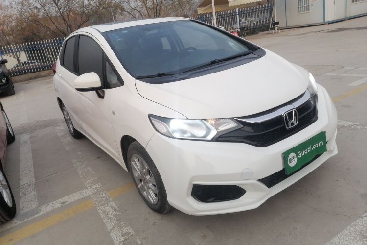 本田 飞度 2018款 1.5L CVT舒适天窗版车身外观6002