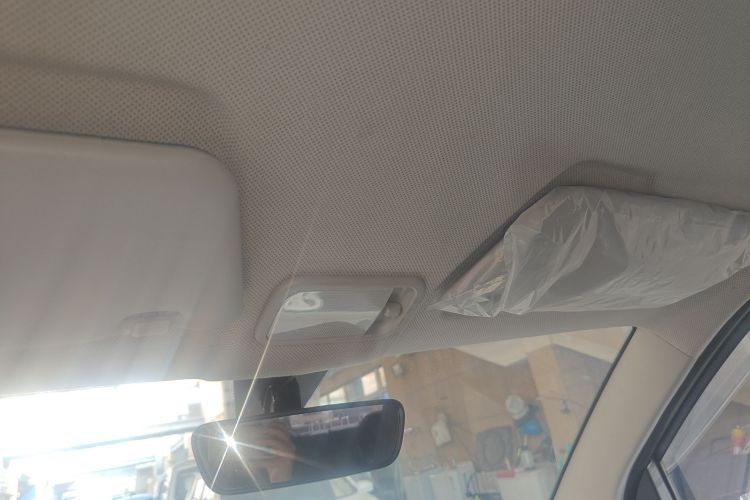 五菱汽车 宏光MINIEV 2022款 马卡龙臻享款 磷酸铁锂中控内饰22