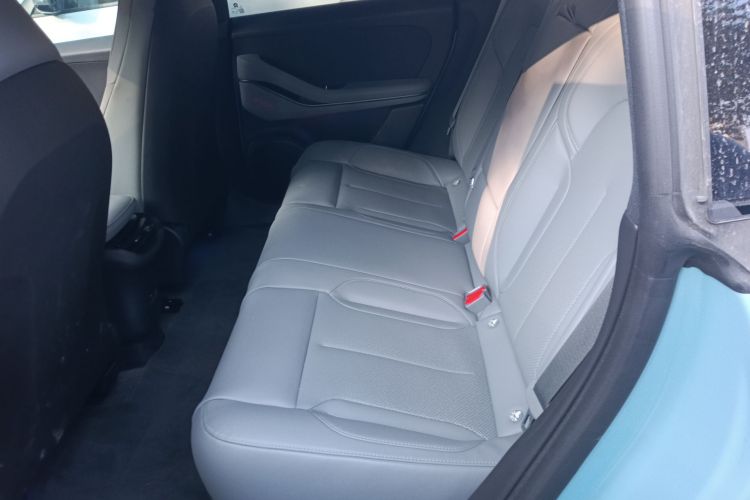 蔚来ET5 2024款 75kWh中控内饰7004