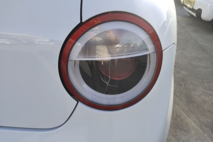 长安启源 长安Lumin 2022款 210km 香甜款车身外观9