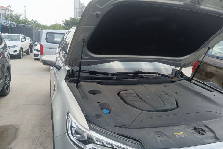 红旗HS5 2019款 2.0T 智联旗享四驱版局部细节24