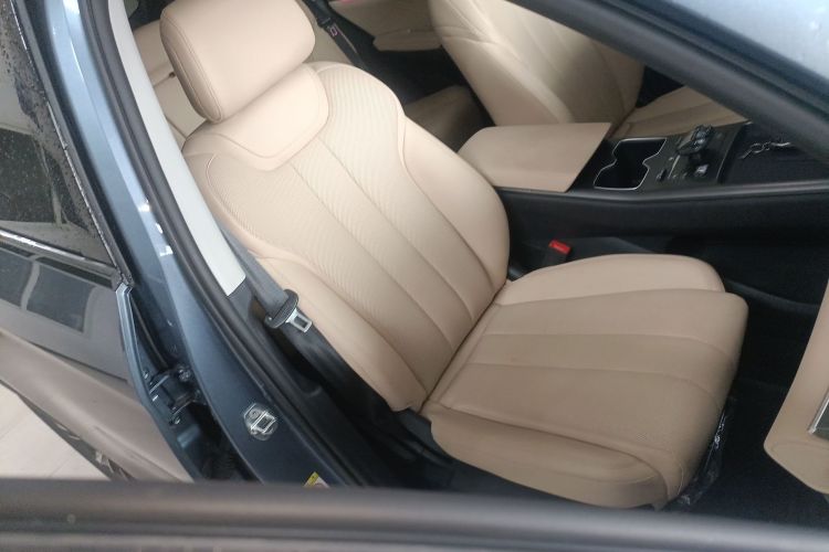 比亚迪 宋Pro新能源 2025款 第二代 DM-i 115KM超越型局部细节41