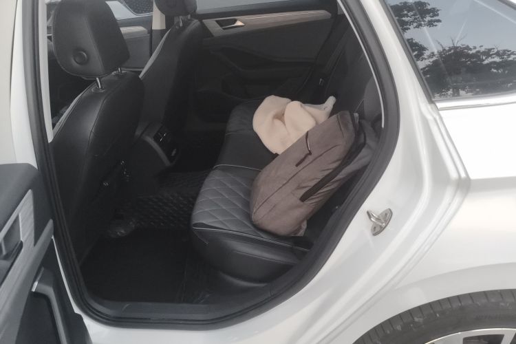 大众 速腾 2023款 300TSI DSG超越版中控内饰21