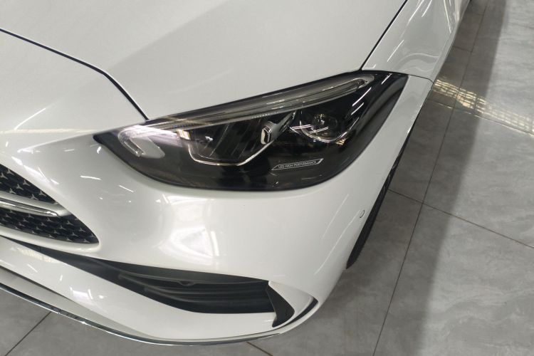 奔驰C级 2023款 C 200 L 运动版局部细节36