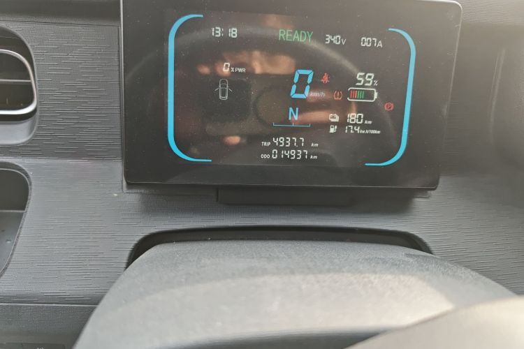 予风汽车 予风黄金仓 2025款 客车版 带慢充中控内饰15