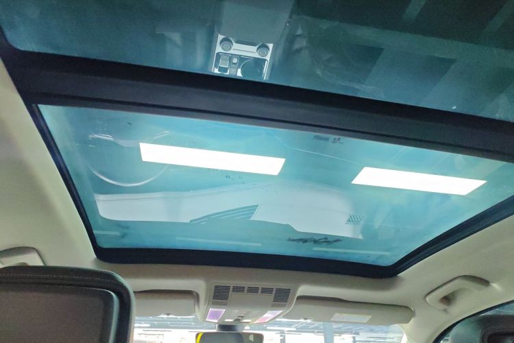 大众 途锐 2022款 3.0TSI 锐享版 曜黑运动套装局部细节22