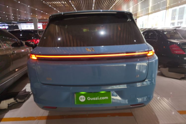理想汽车 理想L8 2023款 Air车身外观6004