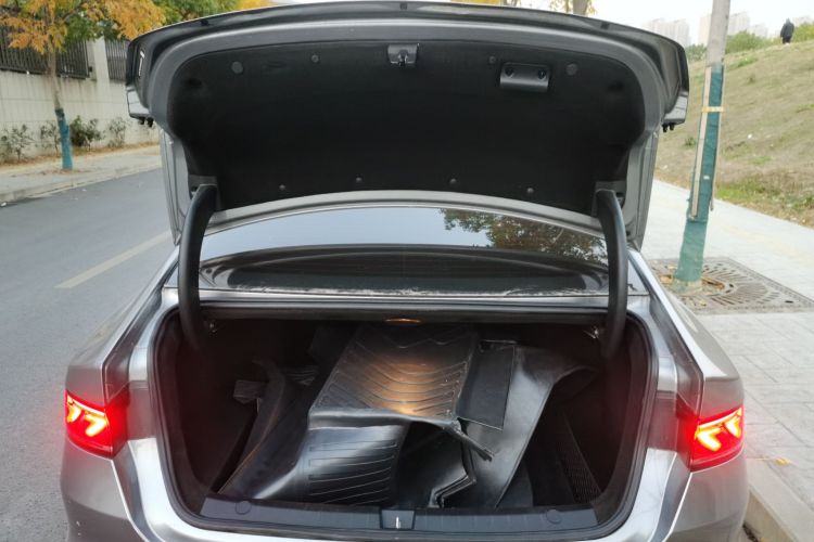 比亚迪 秦PLUS 2023款 冠军版 DM-i 55KM领先型局部细节23