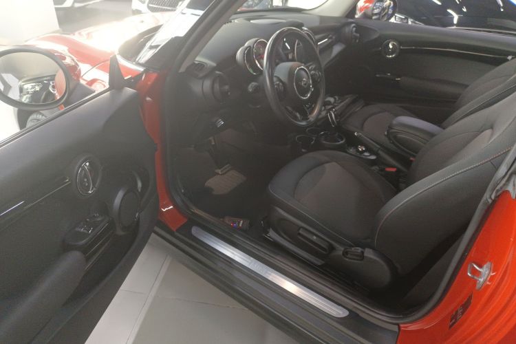 MINI 2018款 1.5T ONE PLUS中控内饰20