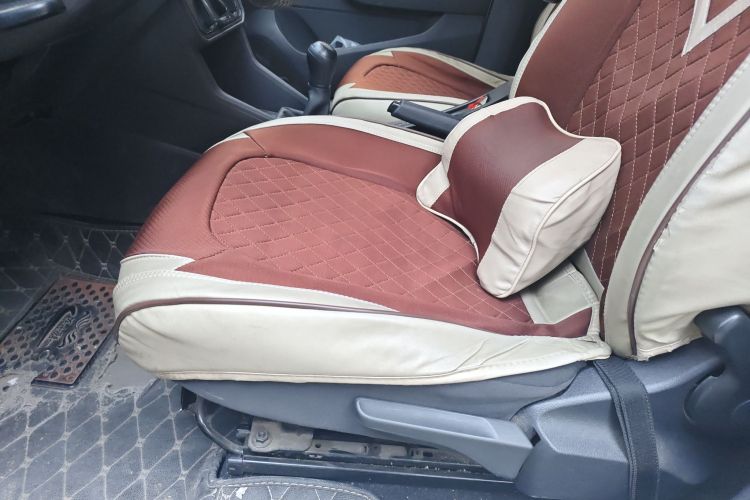 大众 捷达 2017款 1.4L 手动时尚型中控内饰19