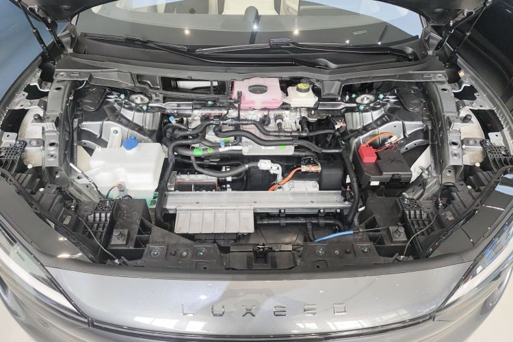 鸿蒙智行 智界R7 2024款 纯电 736km UItra机舱底盘24