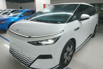 小鹏X9 2024款 702超长续航Pro