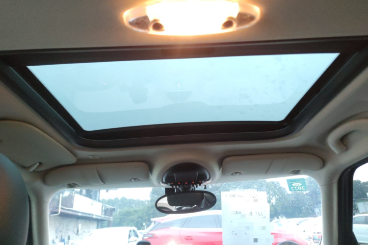 MINI Countryman 2016款 1.6T COOPER ALL4 Park Lane局部细节22