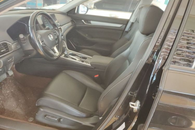 本田 雅阁 2018款 260TURBO 精英版 国VI中控内饰19