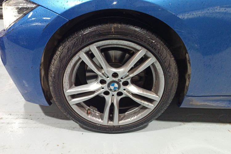 宝马3系 2017款 320Li M运动型车身外观6007