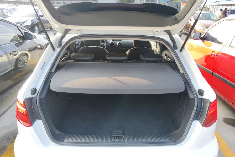 奥迪A3 2017款 Sportback 35 TFSI 时尚型局部细节23