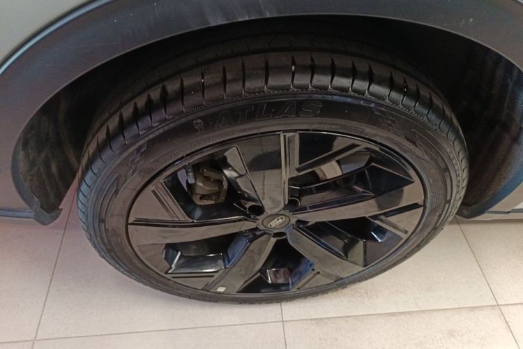 福特 领睿新能源 2025款 尊领型PLUS车身外观6002