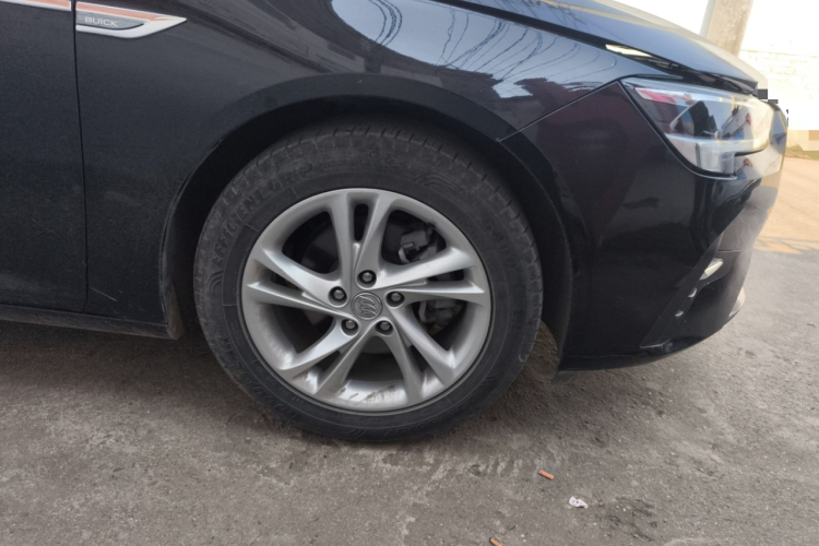 别克 君威 2022款 552T 智享型车身外观6007