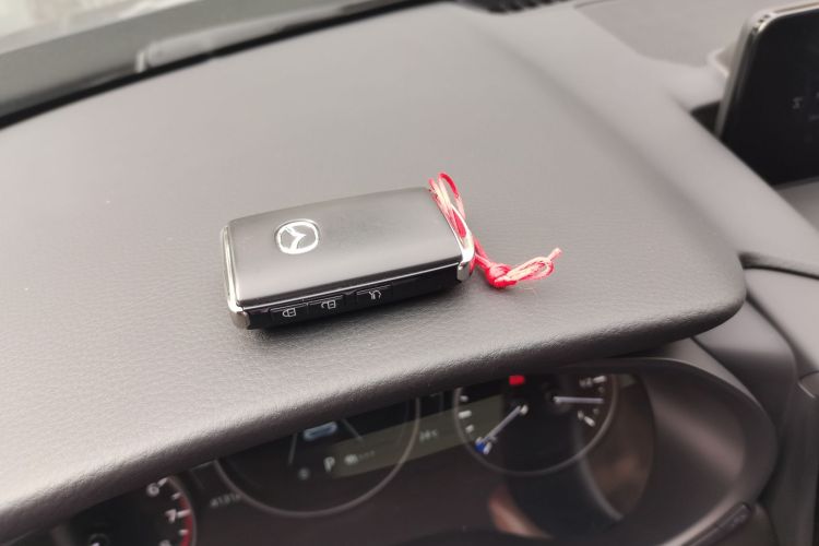 马自达CX-50行也 2023款 2.5L 智行版中控内饰11