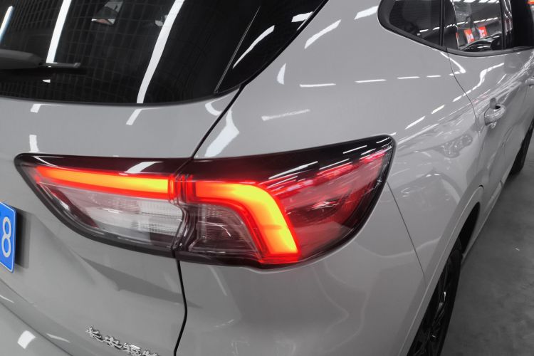 福特 锐际 2024款 EcoBoost 245 四驱纵享款ST-Line Pro车身外观9