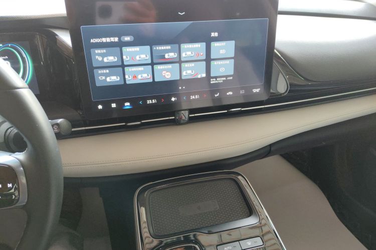 埃安 AION S Plus 2022款 80 科技版局部细节16