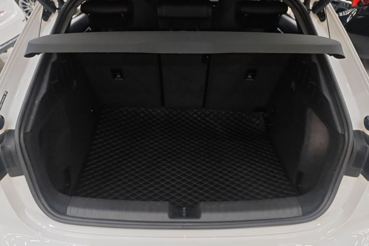 奥迪A3 2023款 改款 Sportback 35 TFSI 时尚运动型机舱底盘23