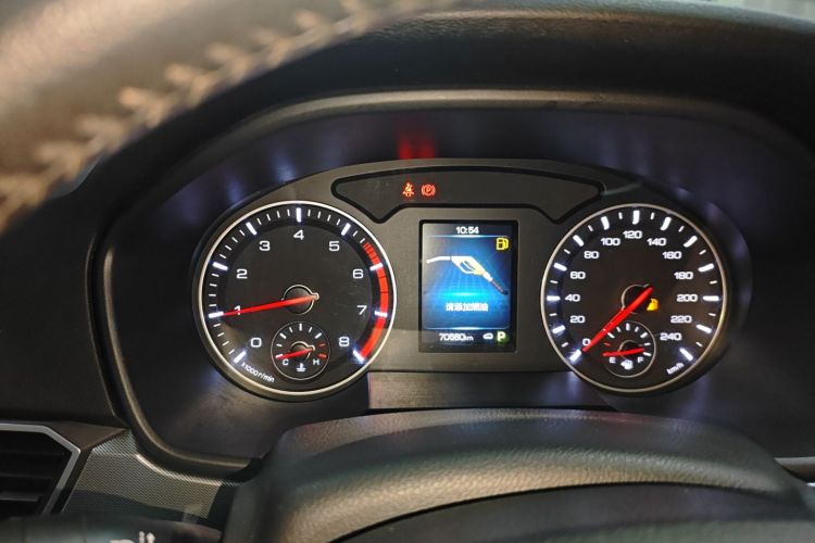 哈弗H6 2019款 运动版 1.5T 自动两驱精英型 国VI中控内饰14