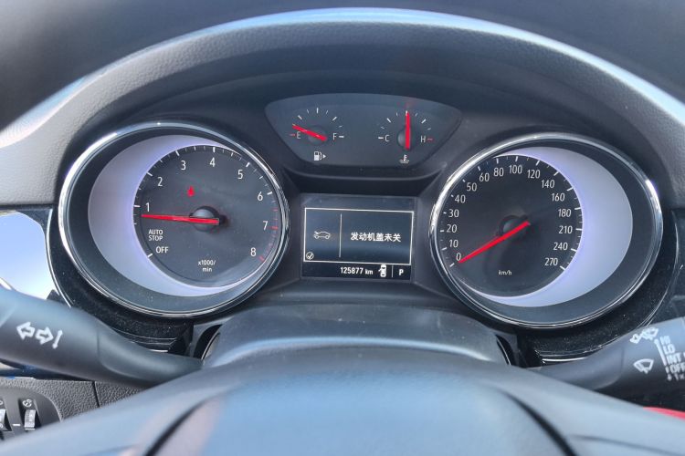 别克 威朗 2016款 两厢GS 20T 双离合豪情运动型局部细节14