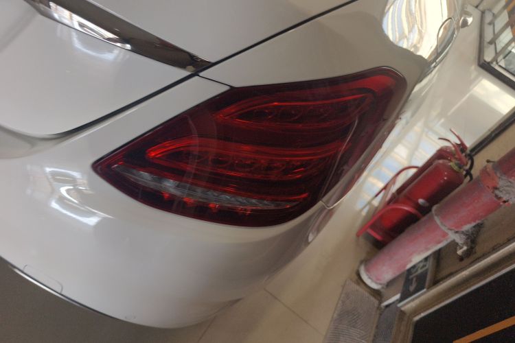 奔驰C级 2016款 C 200 运动版车身外观6006