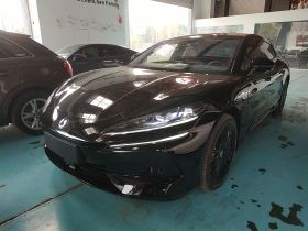 腾势Z9GT 2024款 1100四驱Ultra版