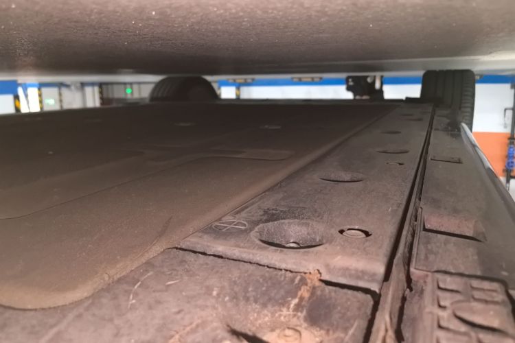 鸿蒙智行 享界S9 2024款 纯电 Ultra 四驱旗舰版局部细节9001