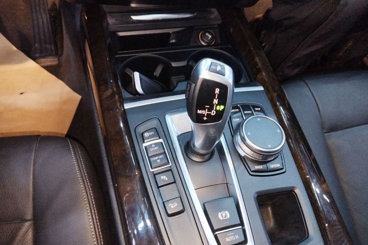 宝马X5(进口) 2018款 xDrive35i 典雅型局部细节18