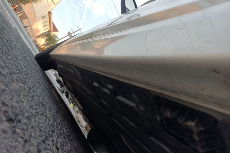 宝马3系 2013款 320Li 时尚型局部细节9003