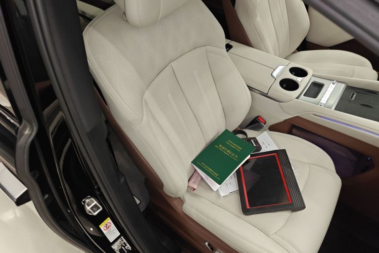 比亚迪 夏 2025款 DM-i 1.5T 180km 超越型局部细节41