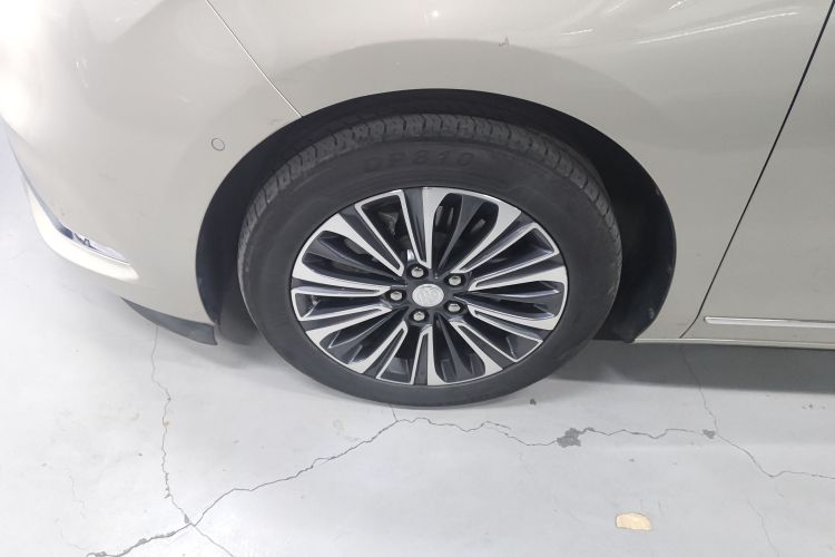 别克GL8 2022款 ES陆尊 653T 旗舰型车身外观6001