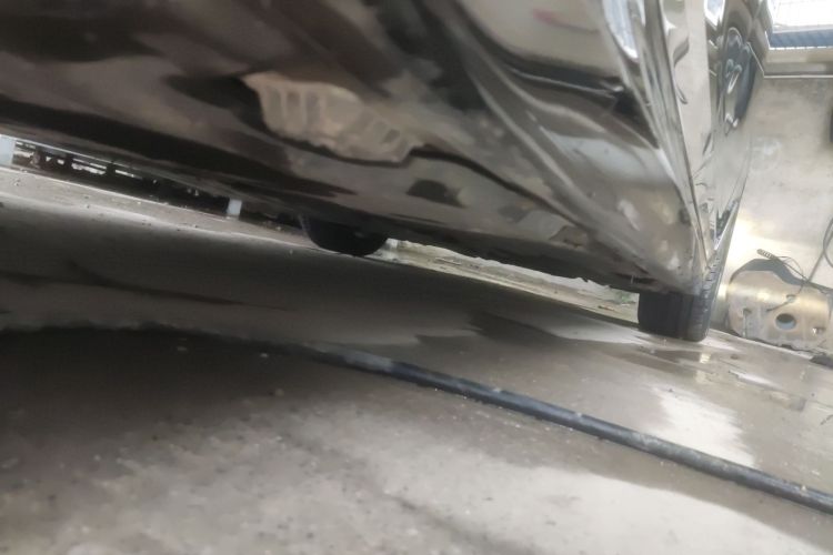 宝马5系(进口) 2019款 525i M运动套装局部细节9001