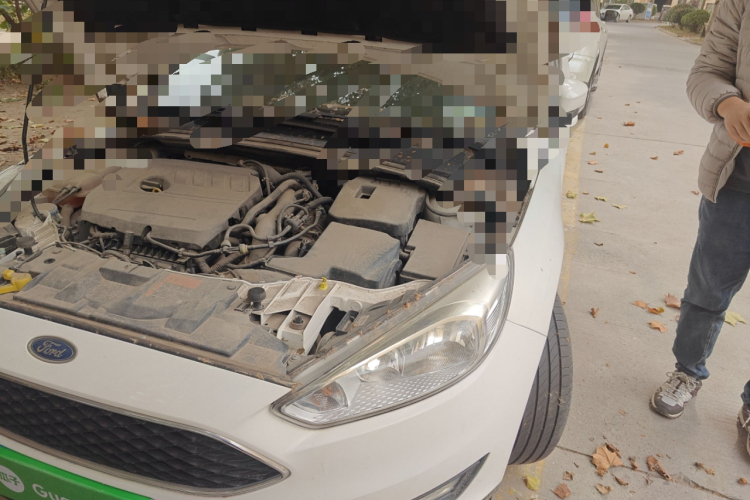 福特 福克斯 2015款 两厢 EcoBoost 180 自动精英型局部细节9007