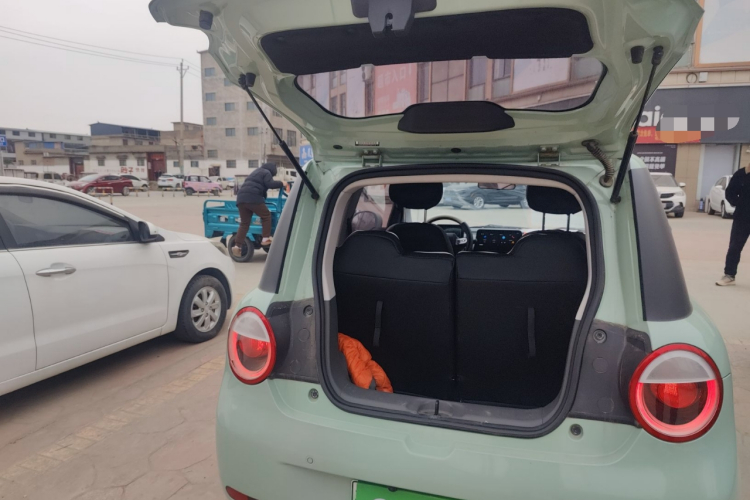 长安启源 长安Lumin 2022款 210km 香甜款机舱底盘23