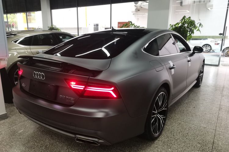 奥迪A7 2017款 50 TFSI quattro 动感型车身外观7