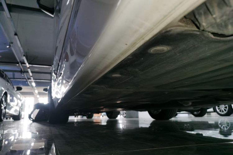 宝马3系 2019款 320Li 时尚型局部细节9002