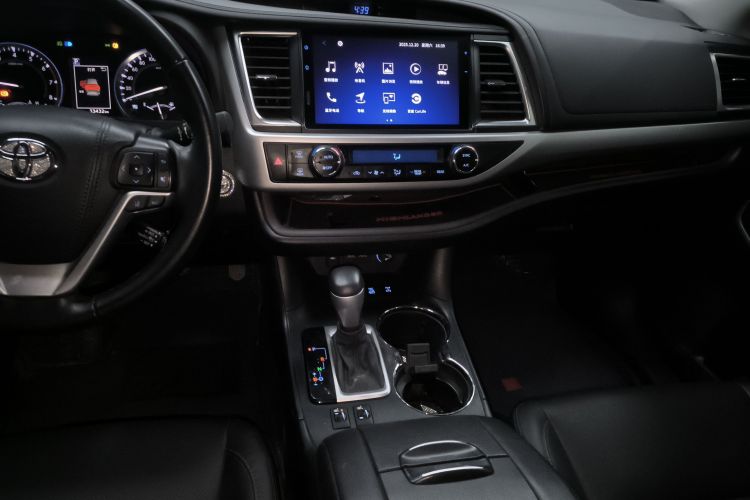 丰田 汉兰达 2021款 2.0T 四驱豪华版 7座中控内饰16
