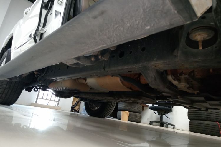 哈弗H9 2017款 2.0T 汽油四驱尊享型 5座局部细节9001