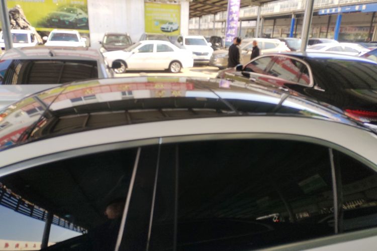 奔驰C级 2021款 C 260 L 运动版局部细节57