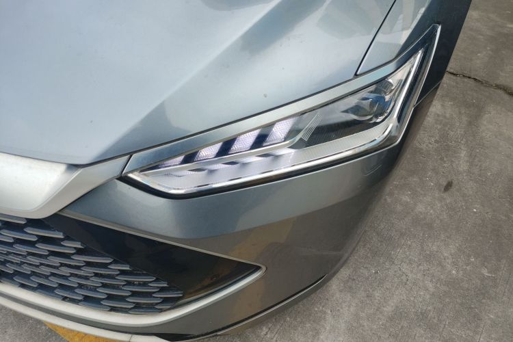 比亚迪 秦PLUS 2023款 冠军版 DM-i 55KM超越型局部细节36