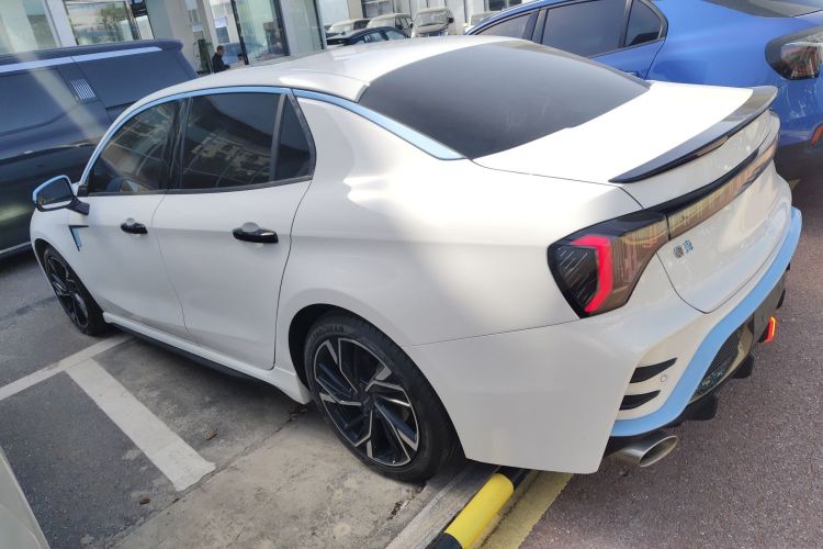 领克03 2023款 2.0TD DCT王者荣耀定制版车身外观6003