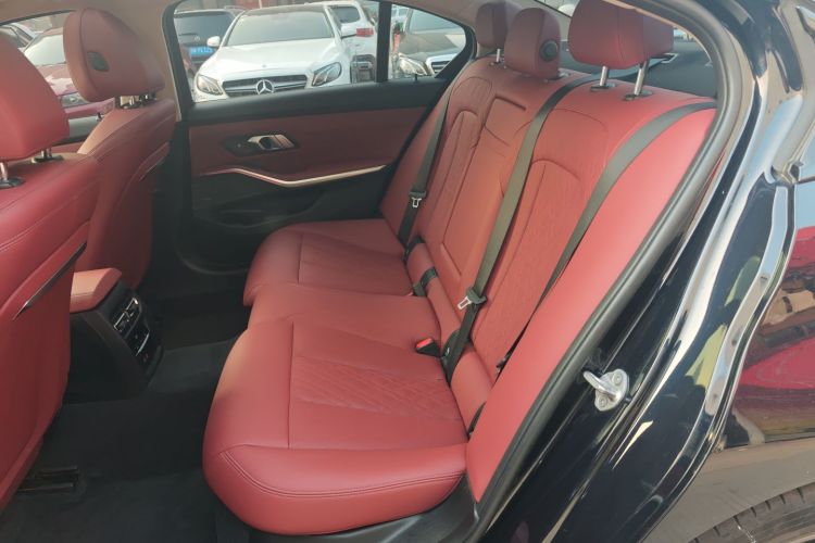 宝马3系 2023款 325Li M运动曜夜套装中控内饰7004