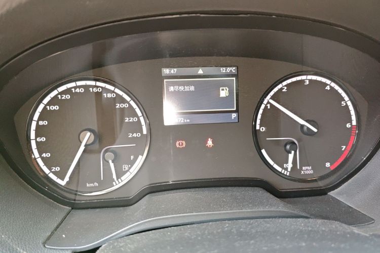 观致3 2014款 两厢 1.6T 自动致悦增强型中控内饰14